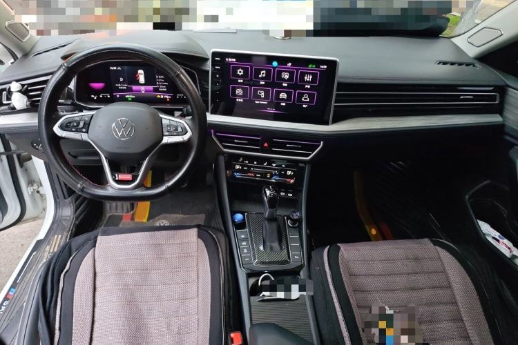 Used Volkswagen Sagitar 2023 280TSI DSG Excellence Edition Interior 2