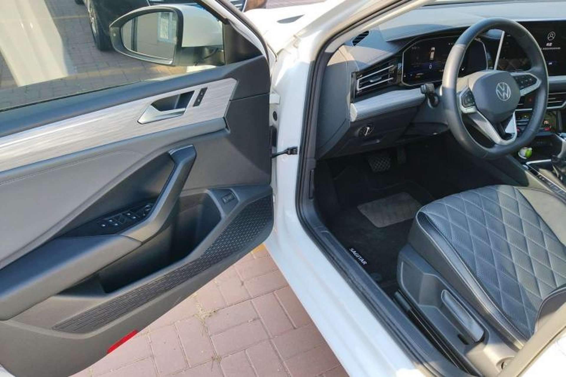 Used Volkswagen Sagitar 2023 200TSI DSG Excellence Edition Interior 3