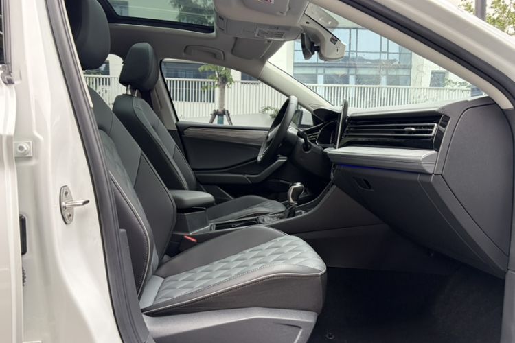 Used Volkswagen Sagitar 2023 280TSI DSG Excellence Edition Interior 3