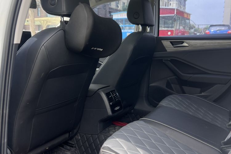 Used Volkswagen Sagitar 2023 300TSI DSG Excellence Edition Interior 3