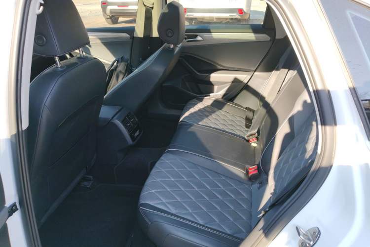 Used Volkswagen Sagitar 2023 200TSI DSG Excellence Edition Interior 4