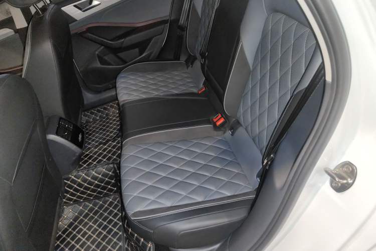 Used Volkswagen Sagitar 2023 300TSI DSG Excellence Edition Interior 4