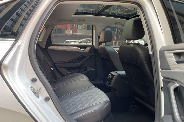 Used Volkswagen Sagitar 2023 280TSI DSG Beyond Lite Edition Interior 8