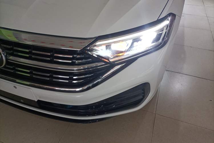Used Volkswagen Sagitar 2023 280TSI DSG Beyond Lite Edition Left Front Headlight