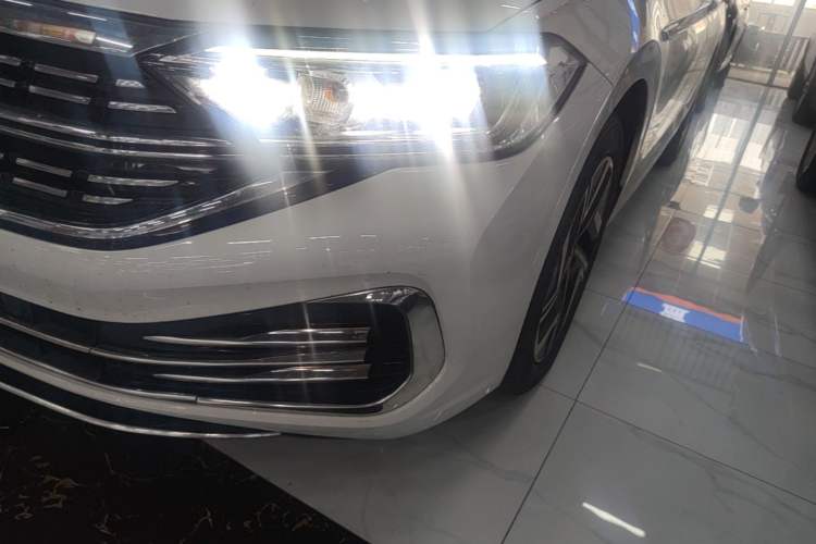 Used Volkswagen Sagitar 2023 300TSI DSG Excellence Edition Left Front Headlight