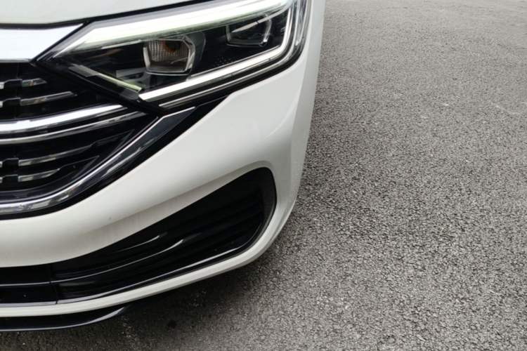 Used Volkswagen Sagitar 2023 300TSI DSG Excellence Edition Left Front Headlight
