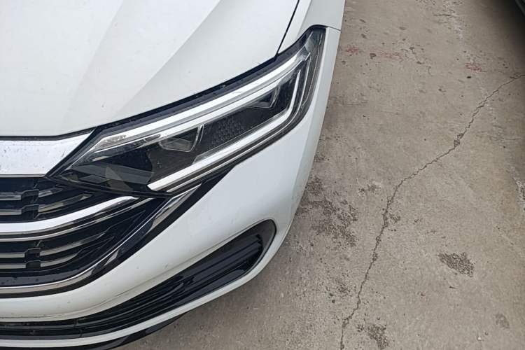 Used Volkswagen Sagitar 2023 300TSI DSG Excellence Edition Left Front Headlight