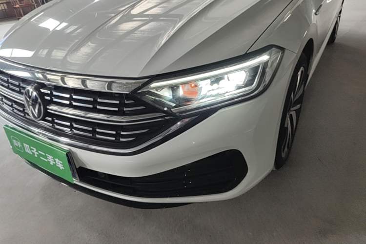 Used Volkswagen Sagitar 2023 300TSI DSG Excellence Edition Left Front Headlight