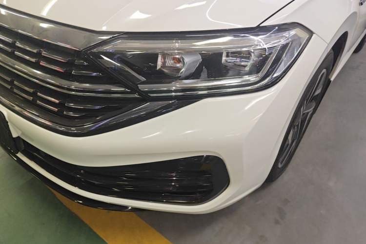 Used Volkswagen Sagitar 2023 300TSI DSG Excellence Edition Left Front Headlight