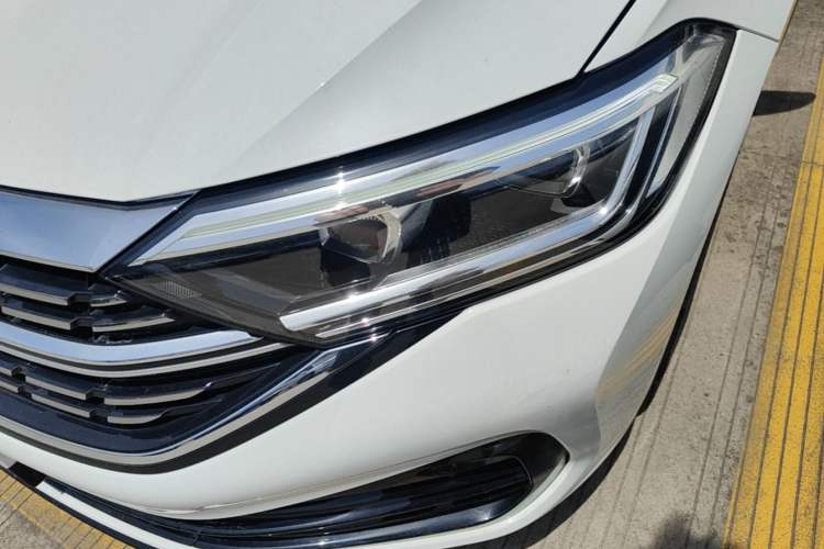 Used Volkswagen Sagitar 2023 300TSI DSG Excellence Edition Left Front Headlight