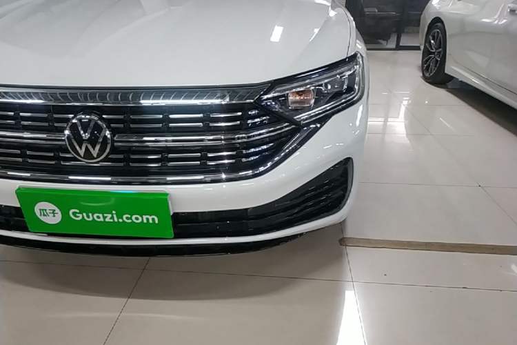 Used Volkswagen Sagitar 2023 300TSI DSG Excellence Edition Left Front Headlight