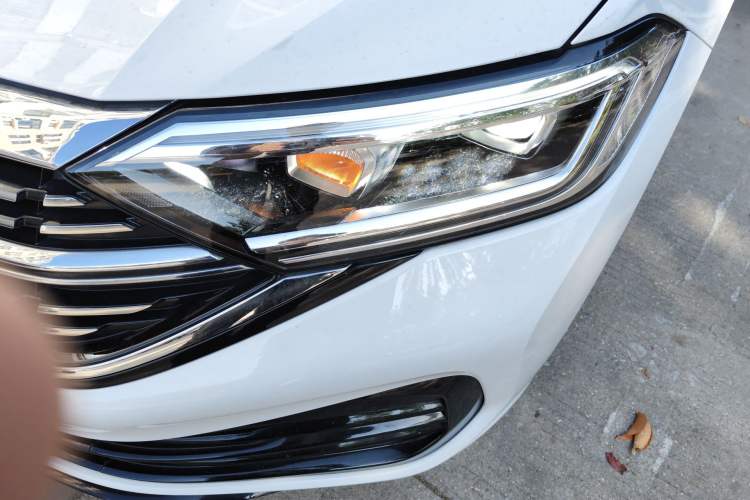 Used Volkswagen Sagitar 2023 300TSI DSG Excellence Edition Left Front Headlight