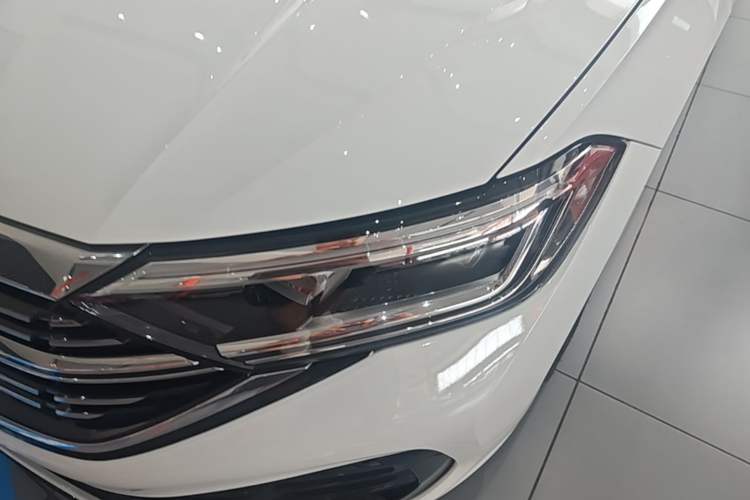 Used Volkswagen Sagitar 2023 280TSI DSG Beyond Lite Edition Left Front Headlight