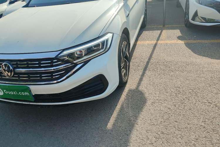 Used Volkswagen Sagitar 2023 300TSI DSG Excellence Edition Left Front Headlight