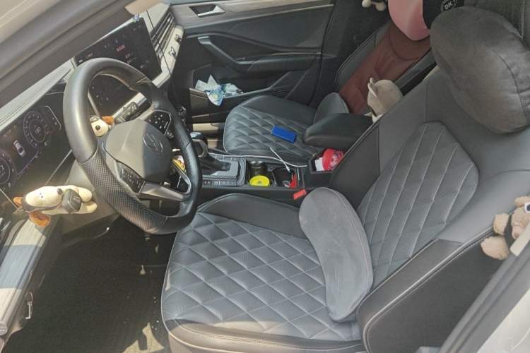 Used Volkswagen Sagitar 2023 280TSI DSG Beyond Lite Edition Left Front Seat