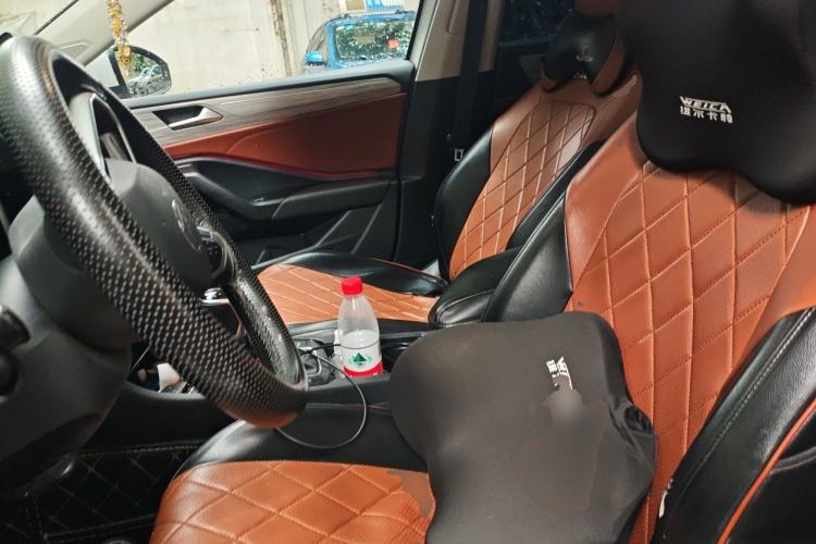 Used Volkswagen Sagitar 2023 300TSI DSG Excellence Edition Left Front Seat