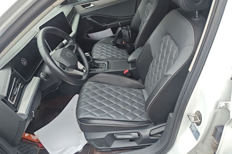 Used Volkswagen Sagitar 2023 300TSI DSG Excellence Edition Left Front Seat