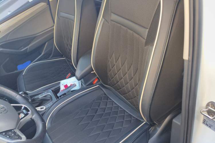 Used Volkswagen Sagitar 2023 300TSI DSG Excellence Edition Left Front Seat