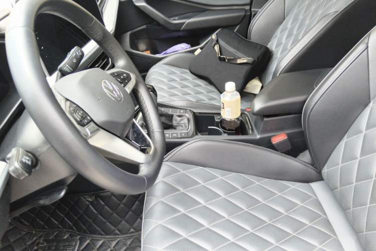Used Volkswagen Sagitar 2023 200TSI DSG Excellence Edition Left Front Seat