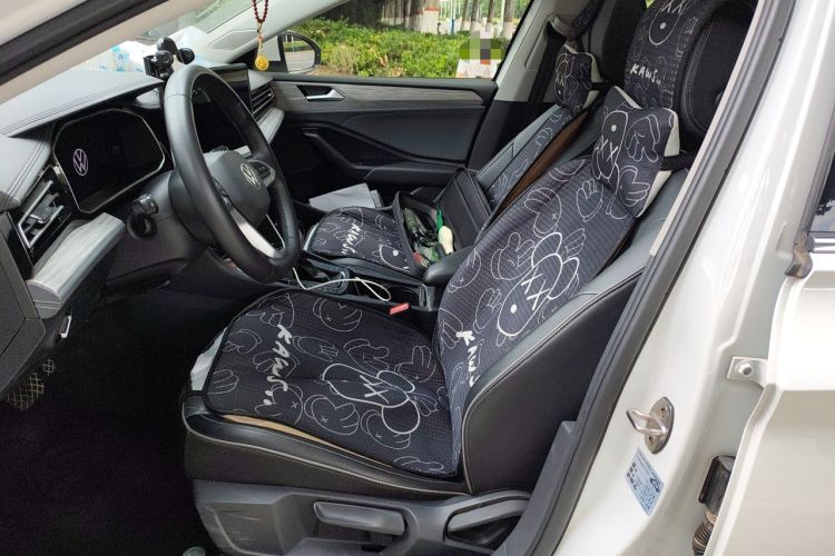 Used Volkswagen Sagitar 2023 300TSI DSG Excellence Edition Left Front Seat