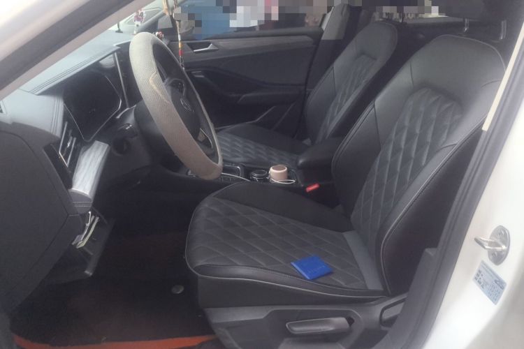 Used Volkswagen Sagitar 2023 300TSI DSG Excellence Edition Left Front Seat