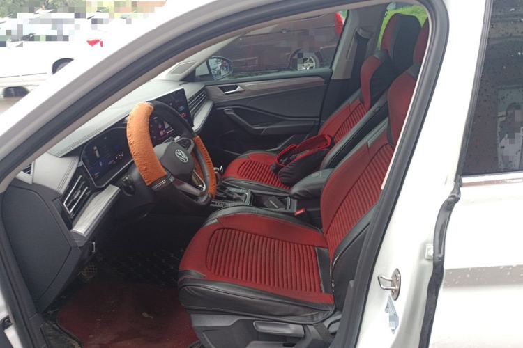 Used Volkswagen Sagitar 2023 300TSI DSG Excellence Edition Left Front Seat