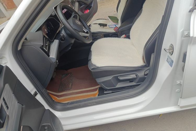 Used Volkswagen Sagitar 2023 280TSI DSG Excellence Plus Edition Left Front Seat