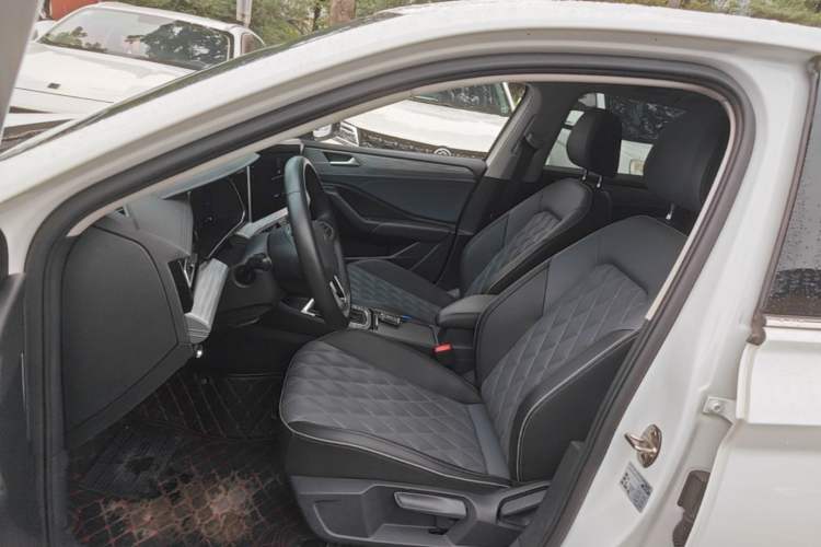 Used Volkswagen Sagitar 2023 280TSI DSG Beyond Lite Edition Left Front Seat