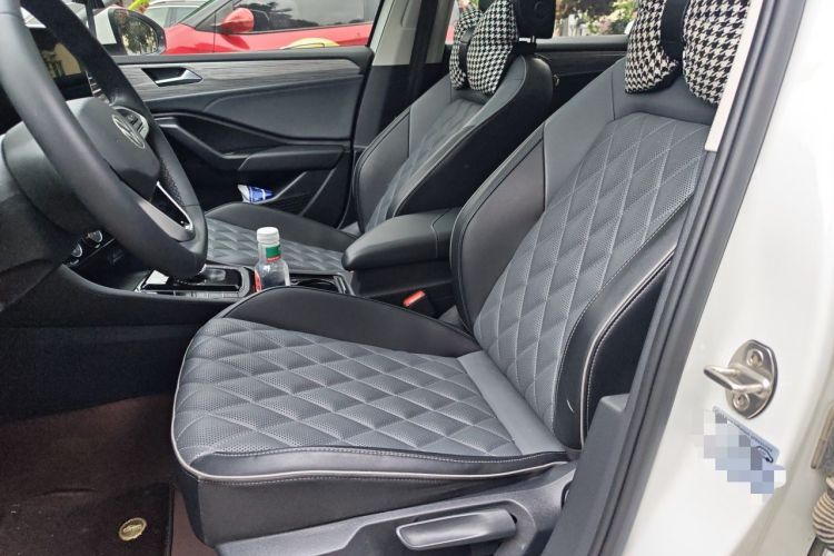 Used Volkswagen Sagitar 2023 300TSI DSG Excellence Edition Left Front Seat