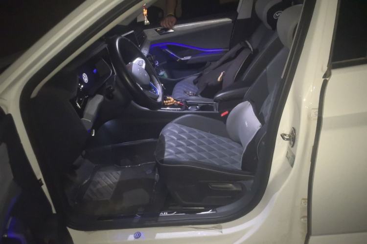 Used Volkswagen Sagitar 2023 300TSI DSG Excellence Edition Left Front Seat