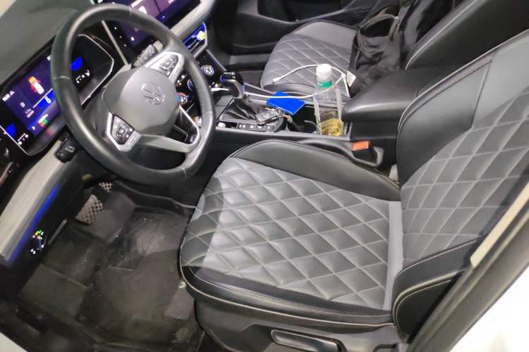 Used Volkswagen Sagitar 2023 300TSI DSG Excellence Edition Left Front Seat