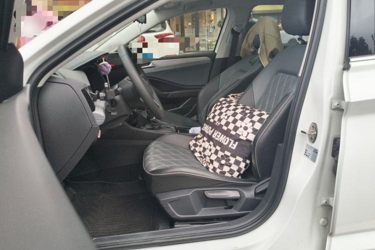 Used Volkswagen Sagitar 2023 300TSI DSG Flyover Edition Left Front Seat