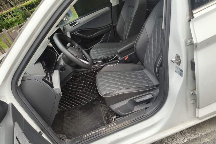 Used Volkswagen Sagitar 2023 200TSI DSG Excellence Edition Left Front Seat