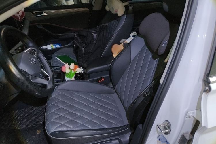 Used Volkswagen Sagitar 2023 300TSI DSG Excellence Edition Left Front Seat