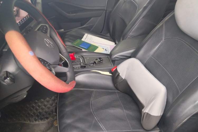 Used Volkswagen Sagitar 2023 300TSI DSG Excellence Edition Left Front Seat