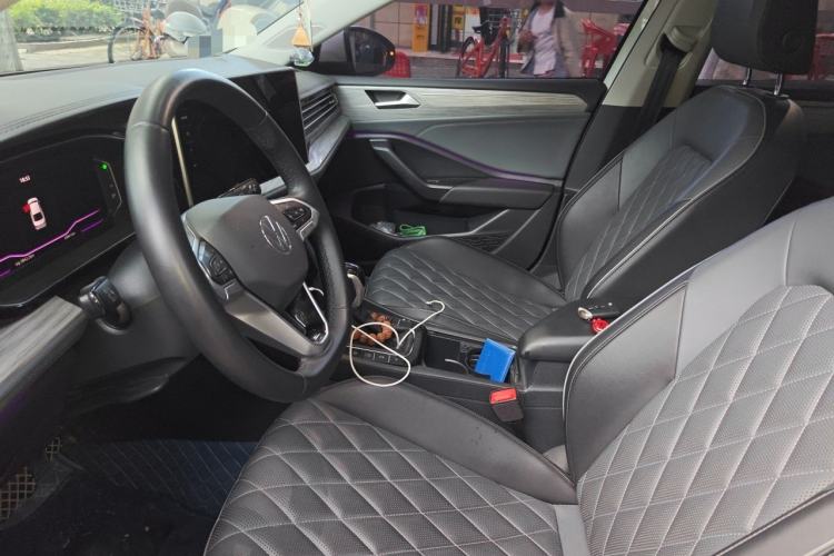 Used Volkswagen Sagitar 2023 280TSI DSG Excellence Plus Edition Left Front Seat
