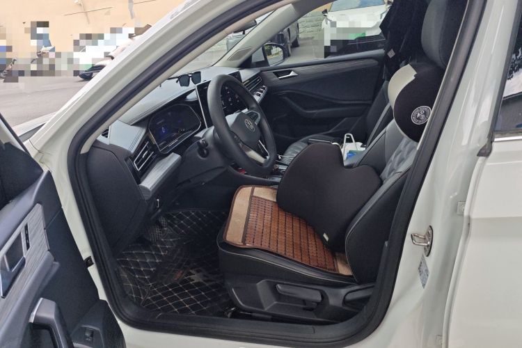 Used Volkswagen Sagitar 2023 300TSI DSG Excellence Edition Left Front Seat