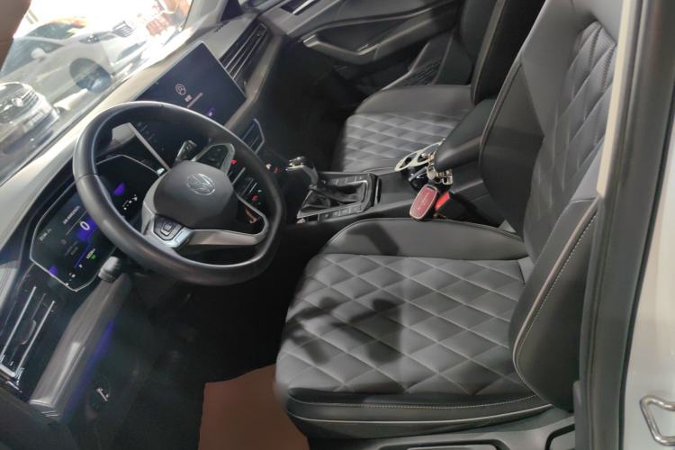 Used Volkswagen Sagitar 2023 200TSI DSG Excellence Edition Left Front Seat