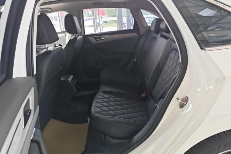 Used Volkswagen Sagitar 2023 300TSI DSG Excellence Edition Left Rear Seat