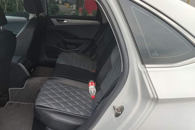 Used Volkswagen Sagitar 2023 300TSI DSG Excellence Edition Left Rear Seat