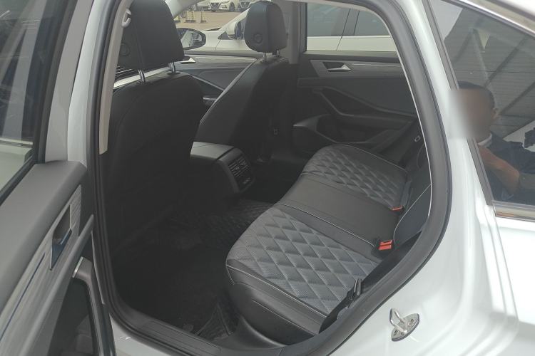 Used Volkswagen Sagitar 2023 300TSI DSG Excellence Edition Left Rear Seat