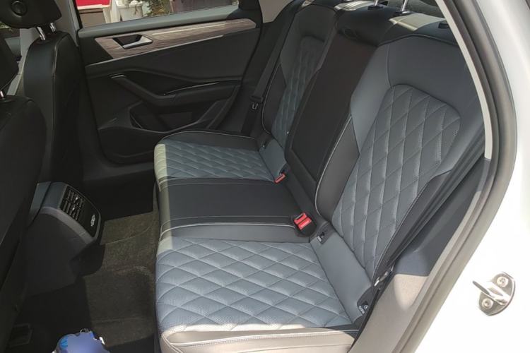 Used Volkswagen Sagitar 2023 300TSI DSG Excellence Edition Left Rear Seat