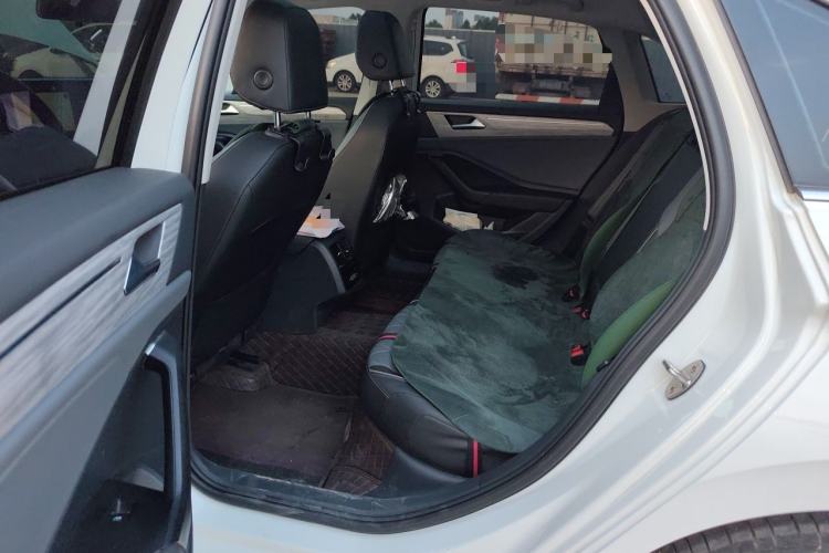 Used Volkswagen Sagitar 2023 300TSI DSG Excellence Edition Left Rear Seat