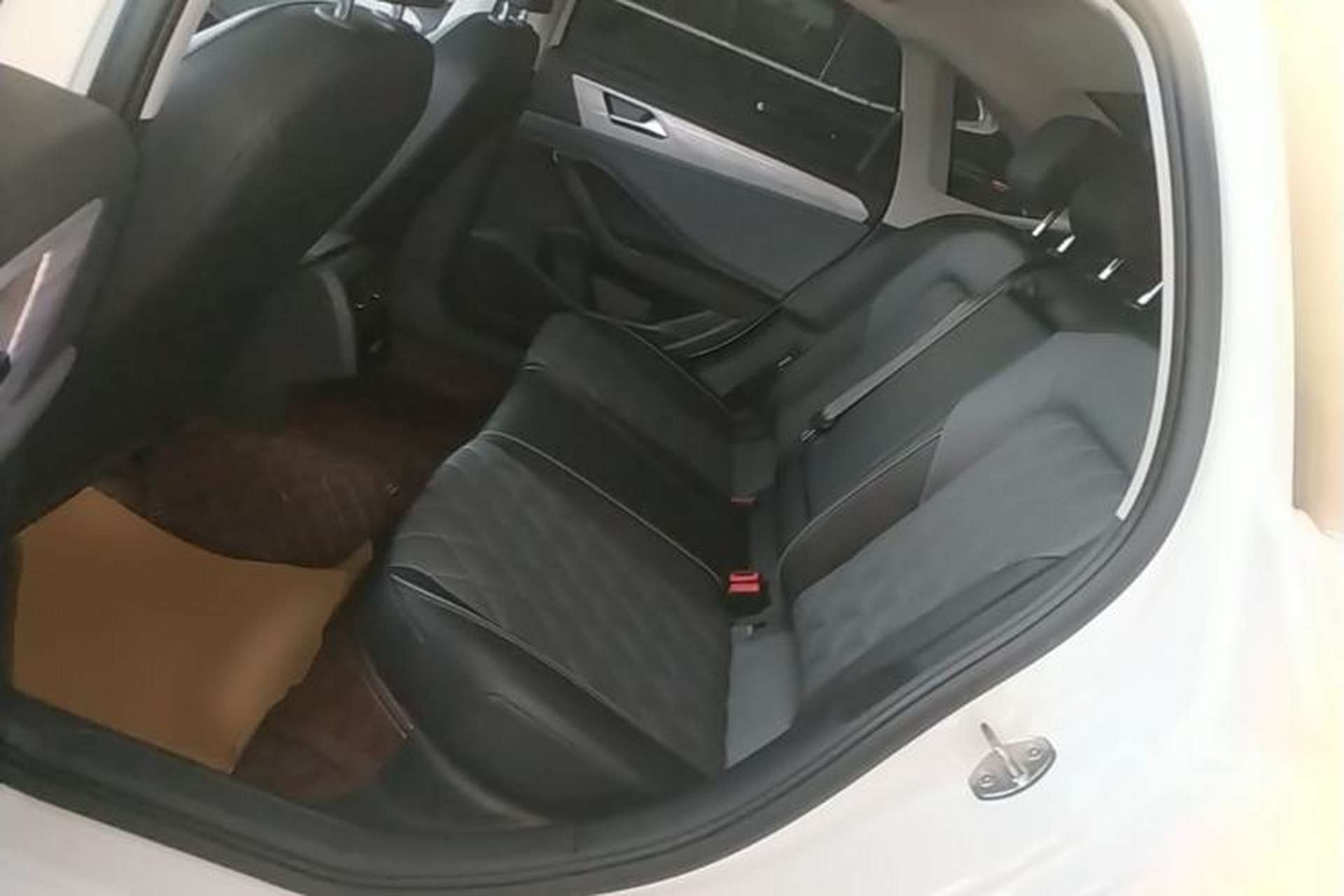 Used Volkswagen Sagitar 2023 300TSI DSG Excellence Edition Left Rear Seat