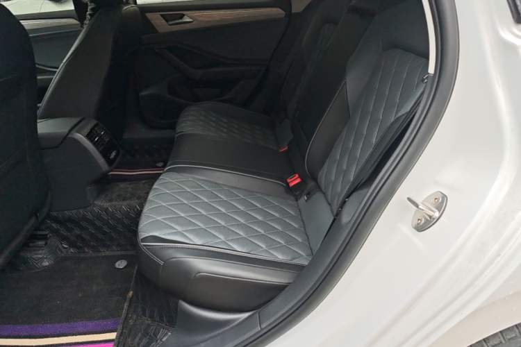 Used Volkswagen Sagitar 2023 300TSI DSG Excellence Edition Left Rear Seat