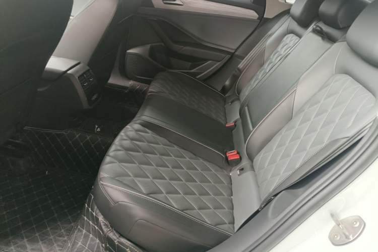 Used Volkswagen Sagitar 2023 300TSI DSG Excellence Edition Left Rear Seat