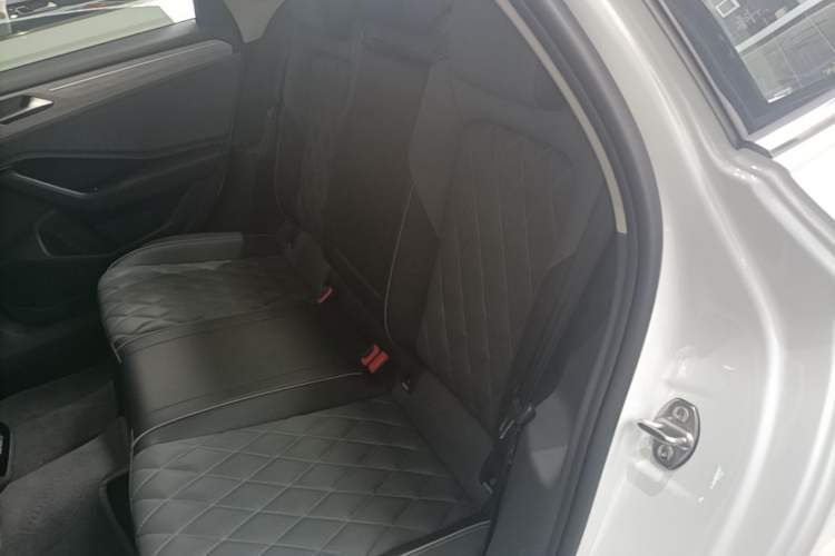 Used Volkswagen Sagitar 2023 300TSI DSG Excellence Edition Left Rear Seat