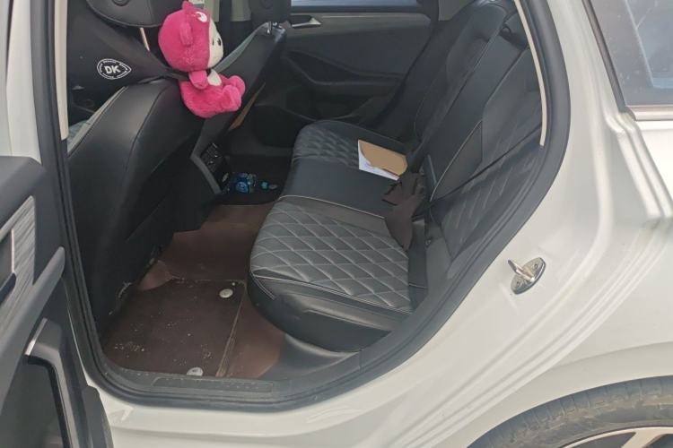 Used Volkswagen Sagitar 2023 300TSI DSG Excellence Edition Left Rear Seat