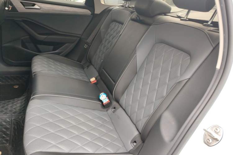 Used Volkswagen Sagitar 2023 300TSI DSG Excellence Edition Left Rear Seat