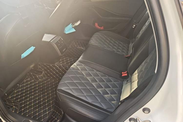 Used Volkswagen Sagitar 2023 300TSI DSG Excellence Edition Left Rear Seat